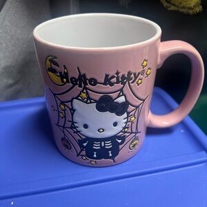 Hello kitty halloween mug